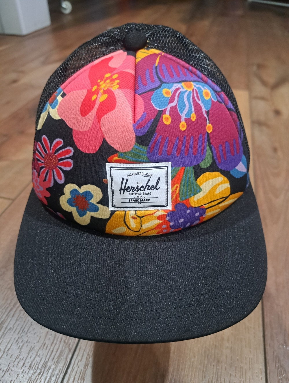 Herschel Supply Company Kids Black Mesh Trucker Hat with Red Stripe Lining Cap